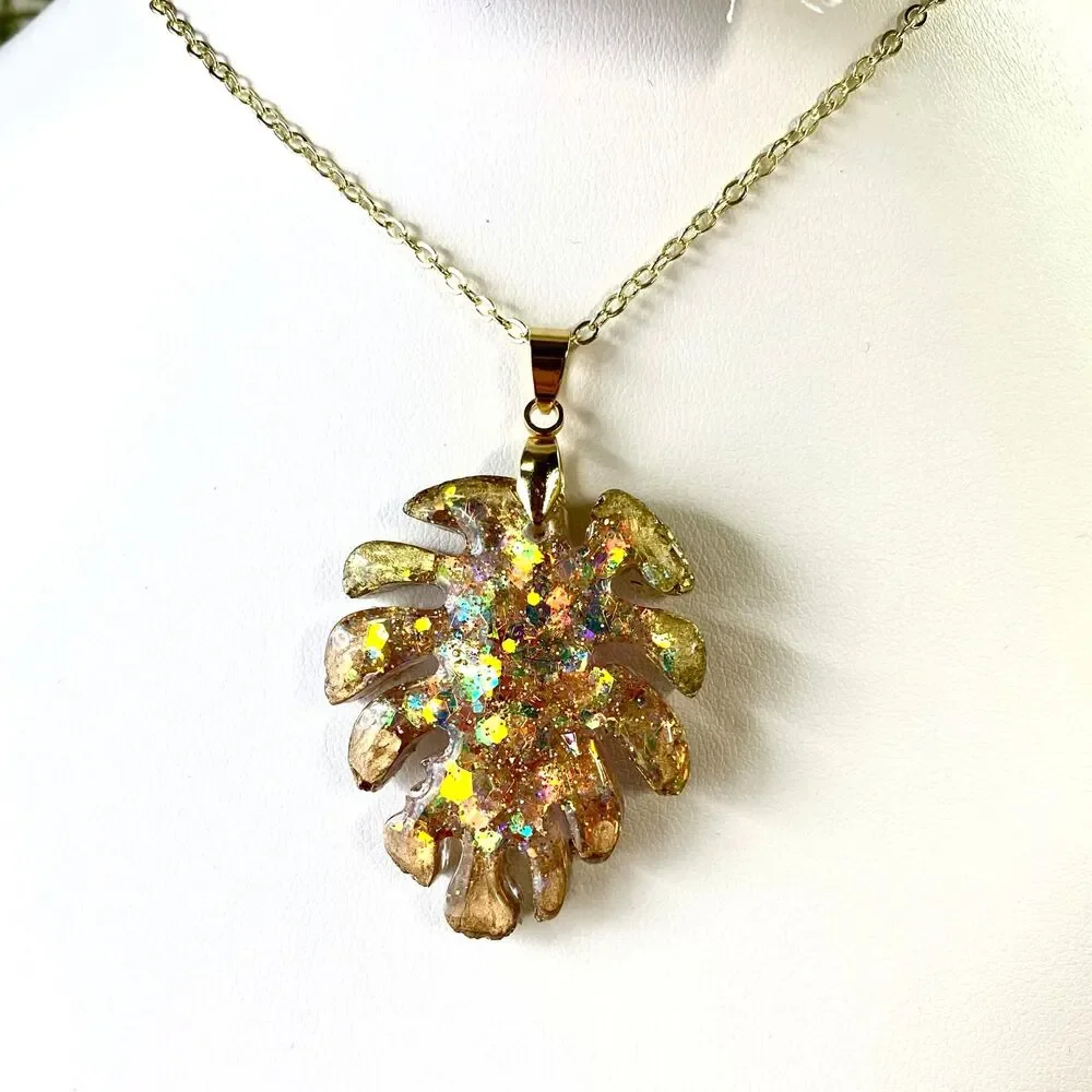 Handmade Gold Glitter Leaf Resin Pendant Necklace | Sparkle Nature Jewelry - Picture 2 of 3